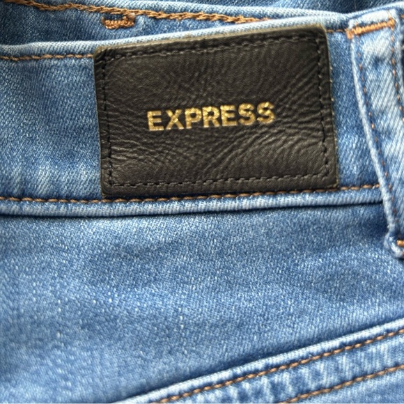 Express Slim Super High Rise Raw Hem Crop Jeans Excellent Size 8 - Picture 4 of 10